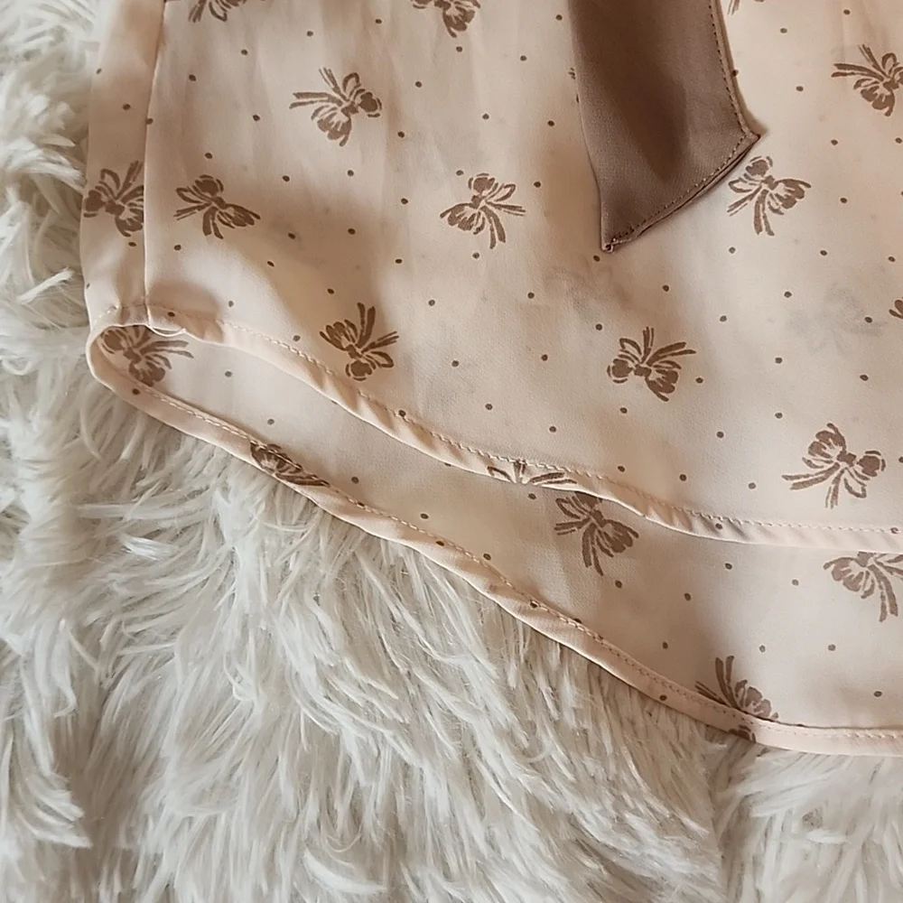 LC Lauren Conrad Elegant Cream Floral Women's Blouse - Picture 7 of 12
